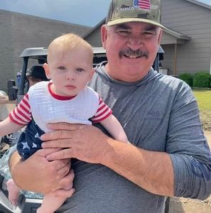 Meet your Posher, Carl